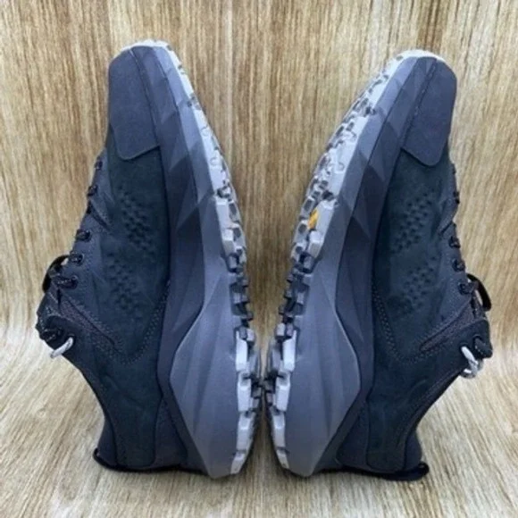 Hoka One One Kaha Low GTX Men's Size 7.5 Women's 8.5 Shoes Black Satellite‎ Grey